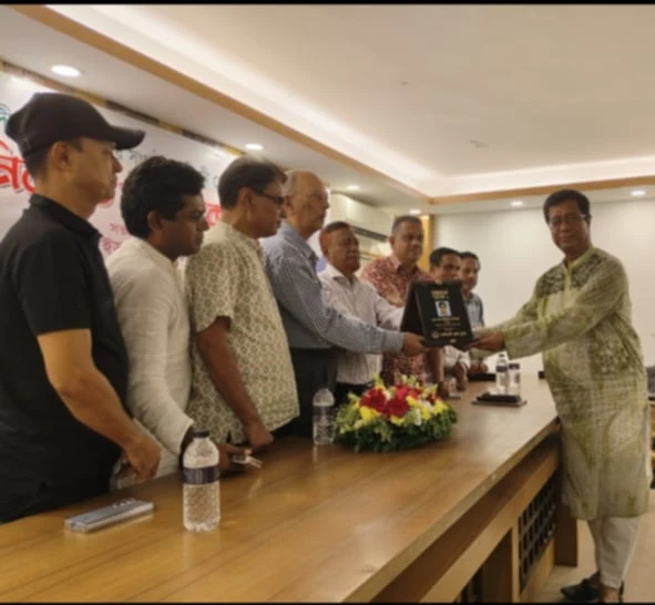 নরসিংদী প্রেস ক্লাবে নরসিংদী জেলা সাংবাদিক সমিতি, ঢাকা’র নব নির্বাচিত কমিটিকে সংবর্ধনা প্রদান